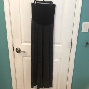 A Pea in a Pod size Small Maternity Maxi Skirt. 4 trimesters! Stretch Jersey.